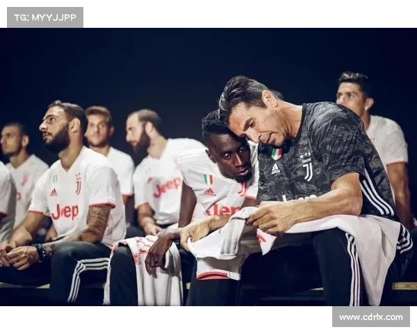 如何把握尤文图斯崛起中的机遇与应对未来挑战的策略分析