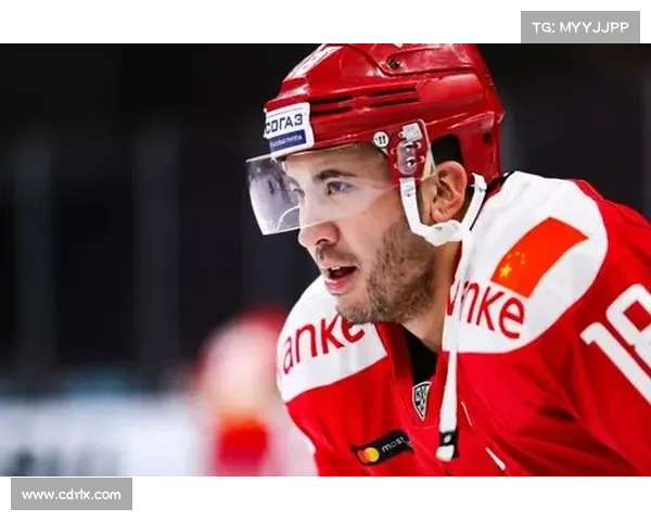 康纳·麦大维德再度成为NHL全明星赛焦点领衔展现顶级冰球风采